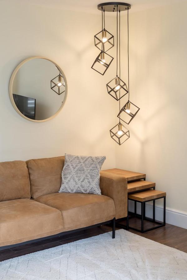 Guestready - Elegant 2Br Period Flat In Oldtown Apartment Edinburgh Bagian luar foto