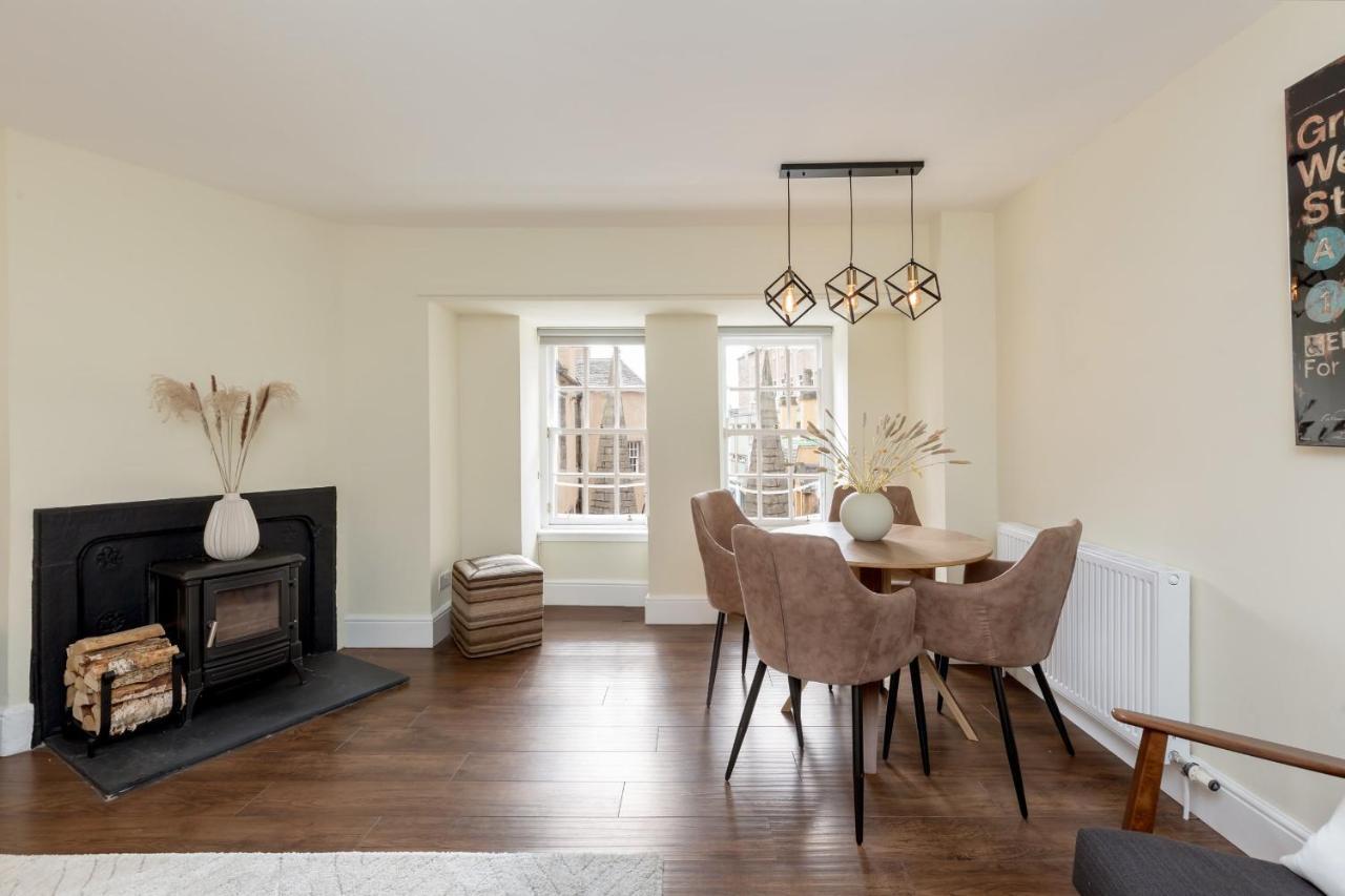 Guestready - Elegant 2Br Period Flat In Oldtown Apartment Edinburgh Bagian luar foto