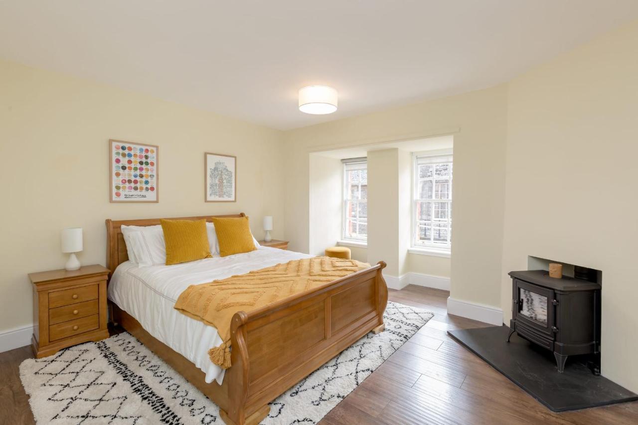 Guestready - Elegant 2Br Period Flat In Oldtown Apartment Edinburgh Bagian luar foto